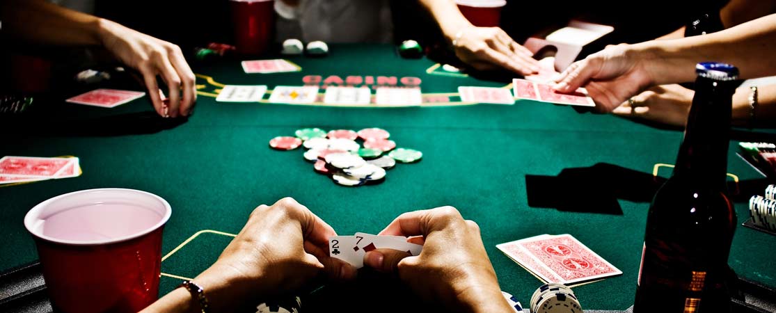 Factors Why Many People Like Poker Online Gambling Games